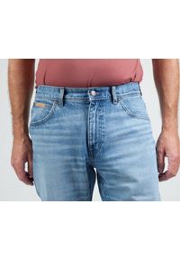 Wrangler - WRANGLER TEXAS TAPER MĘSKIE SPODNIE JEANSOWE OKIE W12T7328O