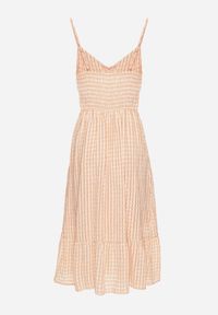 Born2be - Pomarańczowa Sukienka Rozkloszowana na Ramiączkach z Guzikami z Wiskozą Efrinelle. Okazja: na co dzień. Typ kołnierza: dekolt w kształcie V. Kolor: pomarańczowy. Materiał: wiskoza. Długość rękawa: na ramiączkach. Typ sukienki: rozkloszowane. Styl: casual, elegancki #6