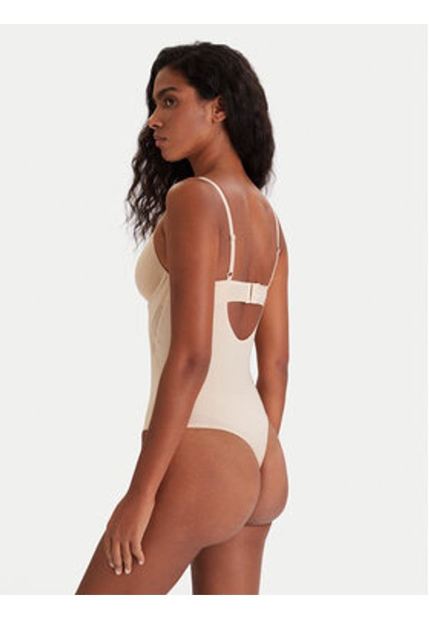 BOSS Body 50535810 Beżowy. Kolor: beżowy. Materiał: syntetyk