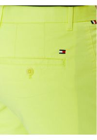 TOMMY HILFIGER - Tommy Hilfiger Szorty materiałowe Brooklyn MW0MW23563 Żółty Regular Fit. Kolor: żółty. Materiał: bawełna