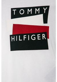 TOMMY HILFIGER - Tommy Hilfiger - T-shirt dziecięcy 74-176 cm. Okazja: na co dzień. Kolor: biały. Materiał: bawełna, materiał, dzianina. Wzór: nadruk. Styl: casual #2