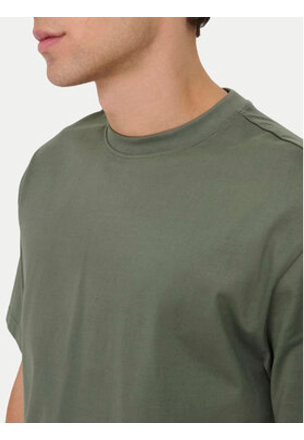 Only & Sons T-Shirt Fred 22022532 Szary Relaxed Fit. Kolor: szary. Materiał: bawełna