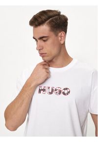 Hugo T-Shirt Camo Logo 50514969 Beżowy Regular Fit. Kolor: beżowy. Materiał: bawełna