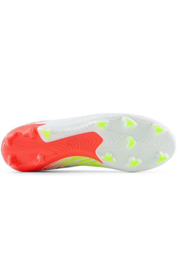 Korki męskie New Balance FURON TEAM FG V8 SF3FIB8 – białe. Kolor: biały. Materiał: materiał, syntetyk. Szerokość cholewki: normalna. Sport: piłka nożna