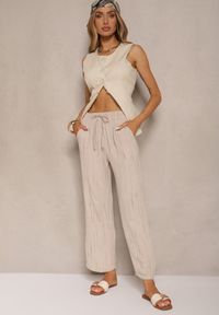 Renee - Beżowe Spodnie High Waist ze Sznurkiem Savurelle. Okazja: na co dzień. Stan: podwyższony. Kolor: beżowy. Wzór: aplikacja. Styl: sportowy, casual