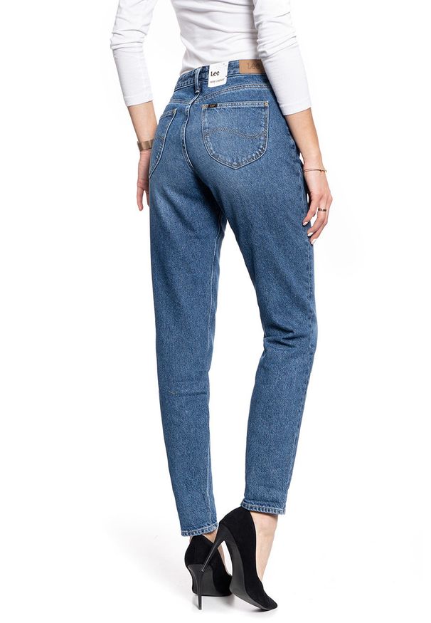 Lee - DAMSKIE SPODNIE JEANSOWE LEE MOM STRAIGHT MID BOOSTER L32IRDQF SAMPLE 112107616