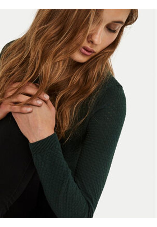 Vero Moda Sweter Care 10136644 Zielony Regular Fit. Kolor: zielony. Materiał: bawełna
