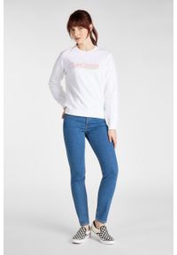 Lee - LEE CREW SWEATSHIRT DAMSKA BLUZA KLASYCZNA LOGO BRIGHT WHITE L53KBRLJ. Styl: klasyczny