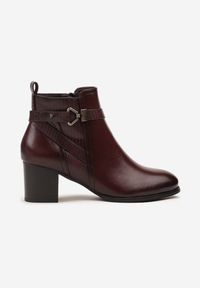 Renee - Bordowe Botki na Słupkowym Obcasie z Eleganckim Zdobieniem przy Cholewce Tulaneira. Okazja: na co dzień. Kolor: czerwony. Materiał: jeans. Szerokość cholewki: normalna. Wzór: aplikacja. Obcas: na obcasie. Styl: elegancki. Wysokość obcasa: średni #6