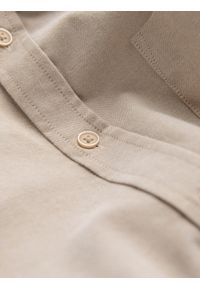 Ombre Clothing - Koszula męska bawełniana REGULAR FIT z kieszenią - beżowy V1 OM-SHOS-0153 - XXL. Typ kołnierza: kołnierzyk klasyczny. Kolor: beżowy. Materiał: bawełna. Długość rękawa: długi rękaw. Długość: długie. Styl: klasyczny #11
