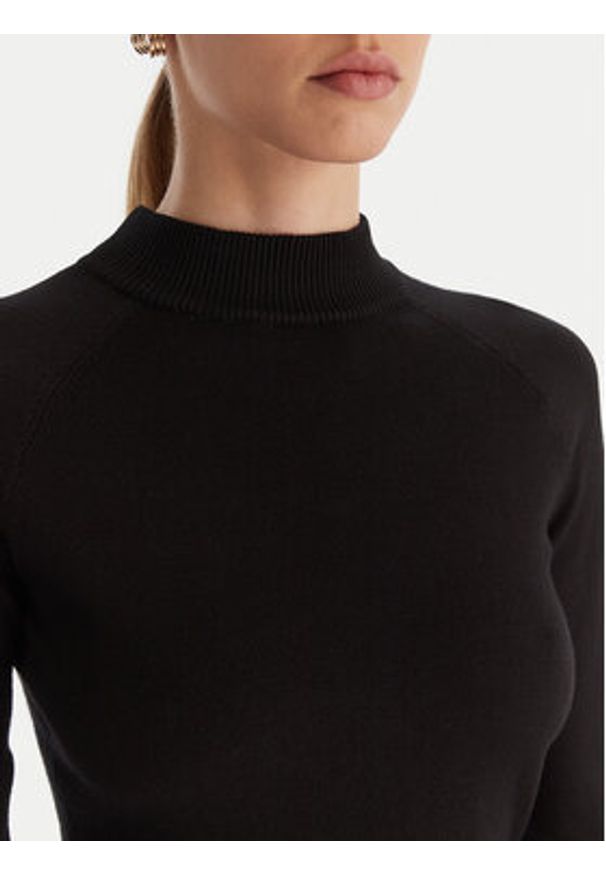 ACCESS FASHION Golf 54-8072 Czarny Slim Fit. Typ kołnierza: golf. Kolor: czarny. Materiał: wiskoza