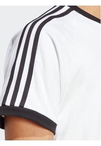 Adidas - adidas T-Shirt Adicolor Classics 3-Stripes T-Shirt IA4846 Biały Slim Fit. Kolor: biały. Materiał: bawełna #3