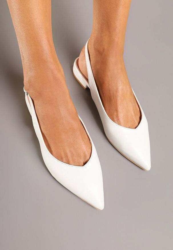 Renee - Białe Sandały Slingback Vices z Wkładką ze Skóry Naturalnej Lisanilis. Okazja: na spotkanie biznesowe, na spacer. Zapięcie: pasek. Kolor: biały. Materiał: skóra. Obcas: na obcasie. Styl: biznesowy