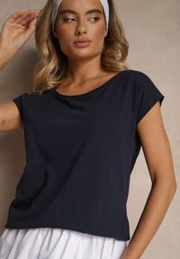Renee - Granatowy Basicowy T-shirt z Bawełny Ralotea. Okazja: na co dzień. Kolor: niebieski. Materiał: bawełna. Styl: klasyczny, casual