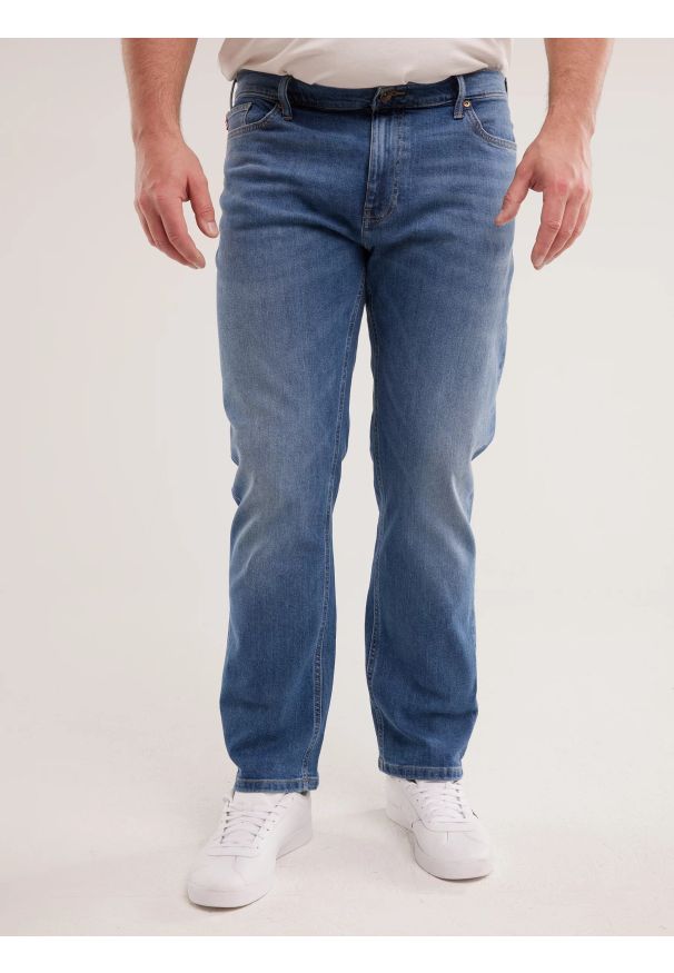 Big-Star - Jeansy męskie z prostą nogawką niebieskie Colt 434. Okazja: na co dzień. Kolor: niebieski. Styl: klasyczny, casual, elegancki