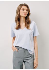 Ochnik - Błękitny T-shirt damski basic. Kolor: niebieski. Materiał: bawełna #1