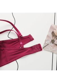 Intica - Biustonosz z usztywnieniem i regulowanymi ramiączkami na co dzień i specjalne okazje Halide. Kolor: czarny. Materiał: materiał #7