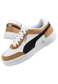 Buty do chodzenia męskie Puma 37987101. Zapięcie: sznurówki. Kolor: biały, wielokolorowy. Materiał: tkanina, skóra, materiał, syntetyk. Szerokość cholewki: normalna. Sport: turystyka piesza