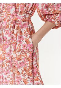 Moss Copenhagen Sukienka codzienna 17579 Różowy Basic Fit. Okazja: na co dzień. Kolor: różowy. Materiał: wiskoza. Typ sukienki: proste. Styl: casual #4