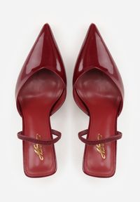 Renee - Bordowe Szpilki z Odkrytą Piętą i Lakierowanym Połyskiem Kianise. Okazja: na co dzień, na imprezę. Kolor: czerwony. Materiał: lakier. Obcas: na szpilce. Styl: rockowy, elegancki, casual, wizytowy #2