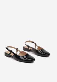 Renee - Czarne Płaskie Sandały Lakierowane Typu Slingback Alezeda. Okazja: na co dzień. Zapięcie: pasek. Kolor: czarny. Materiał: lakier. Sezon: lato. Styl: klasyczny, casual, elegancki #6