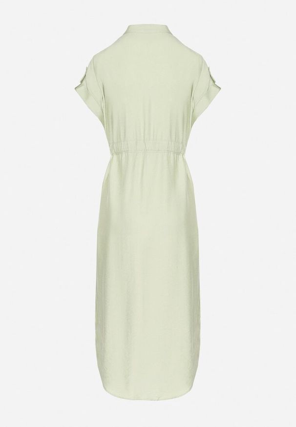 Born2be - Zielona Wiskozowa Rozkloszowana Sukienka Koszulowa z Materiałowym Paskiem Katessae. Okazja: na co dzień, na spacer. Kolor: zielony. Materiał: wiskoza, materiał. Sezon: lato. Typ sukienki: koszulowe. Styl: klasyczny, casual, elegancki