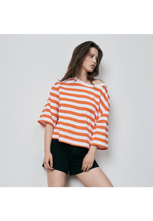 Reserved - T-shirt oversize - Pomarańczowy. Kolor: pomarańczowy