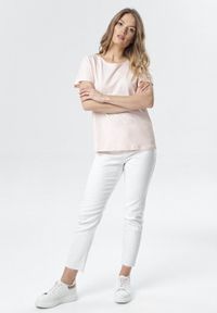 Born2be - Jasnoróżowy T-shirt Aclurgh. Kolor: różowy. Materiał: dzianina. Długość rękawa: krótki rękaw. Długość: krótkie #5
