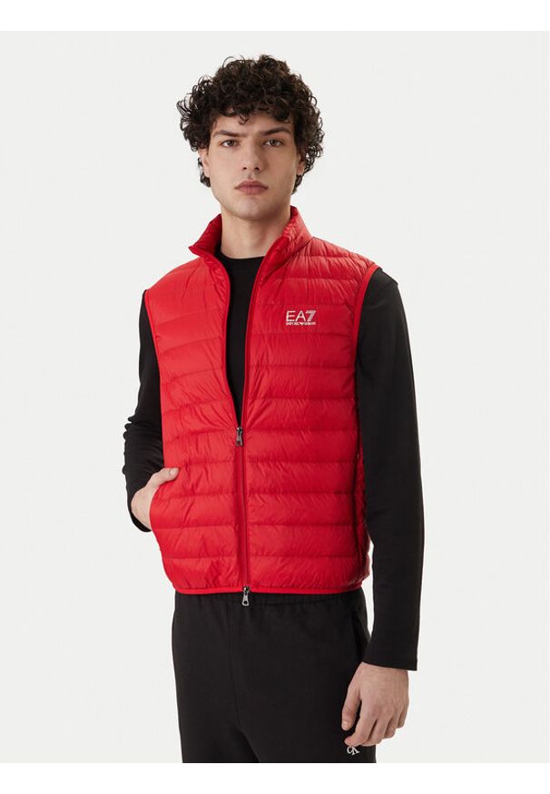 EA7 Emporio Armani Kamizelka 8NPQ06 PNGPZ U5072 Czerwony Regular Fit. Kolor: czerwony. Materiał: syntetyk