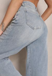 Renee - Niebieskie Jeansy z Bawełną Ozdobione Cyrkoniami Bitoria. Okazja: na co dzień. Stan: podwyższony. Kolor: niebieski. Wzór: aplikacja. Styl: elegancki, casual #4