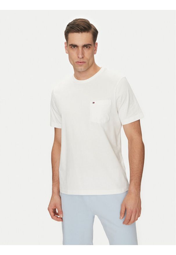 TOMMY HILFIGER - Tommy Hilfiger T-Shirt Essential Solid Pocket Tee MW0MW37283 Biały Regular Fit. Kolor: biały. Materiał: bawełna