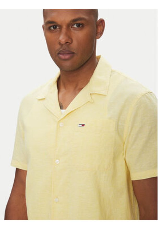 Tommy Jeans Koszula DM0DM20895 Żółty Regular Fit. Kolor: żółty. Materiał: len, bawełna