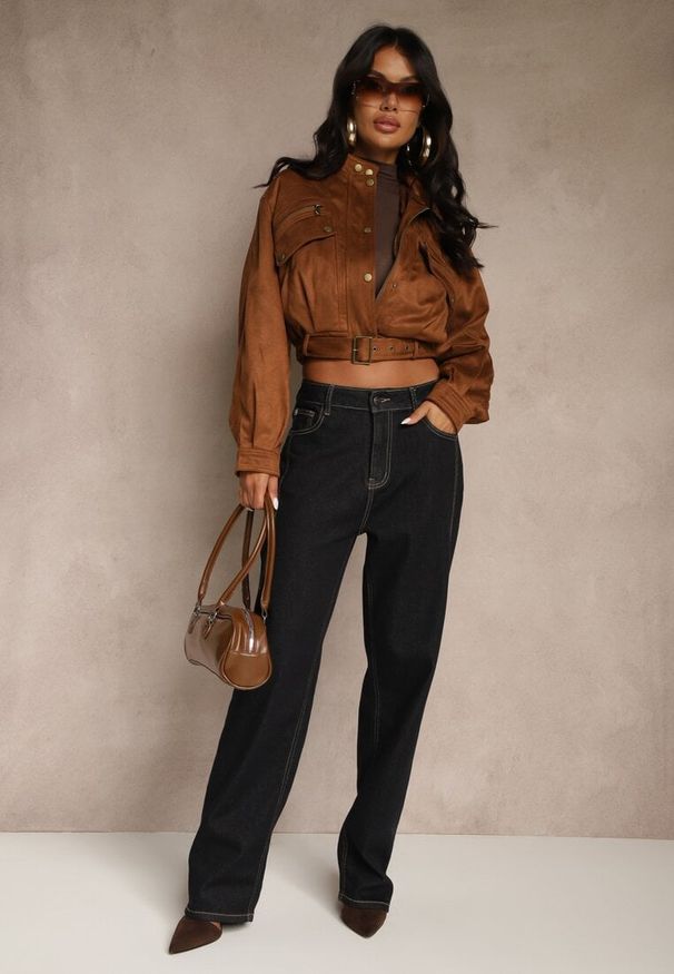 Renee - Brązowa Kurtka Biker z Imitacji Zamszu o Fasonie Cropped Eselessa. Kolor: brązowy. Materiał: zamsz. Długość: krótkie. Styl: boho