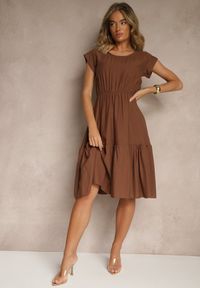 Renee - Brązowa Rozkloszowana Sukienka z Wiskozy Linurea. Okazja: na co dzień. Kolor: brązowy. Materiał: wiskoza. Styl: klasyczny, elegancki, casual #4