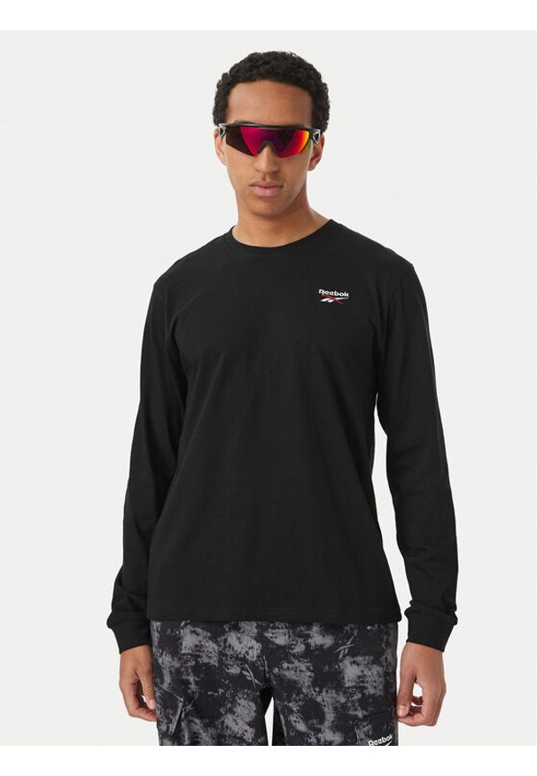 Reebok Longsleeve Feliks RK25738CCM Czarny Regular Fit. Kolor: czarny. Materiał: bawełna. Długość rękawa: długi rękaw