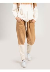 Pinko Spodnie "Disegno" | 1N137Z Y7PJ | Disegno Pantalone | Kobieta | Beżowy. Okazja: na co dzień. Kolor: beżowy. Materiał: bawełna. Wzór: napisy. Styl: casual #2