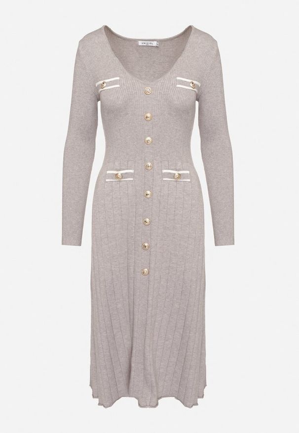 Born2be - Szara Sweterkowa Sukienka z Wiskozą Ozdobiona Guzikami i Imitacją Kieszeni Izamines. Okazja: na co dzień. Kolor: szary. Materiał: wiskoza. Wzór: aplikacja. Typ sukienki: dopasowane, proste. Styl: klasyczny, casual, elegancki