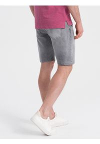 Ombre Clothing - Krótkie męskie spodenki jeansowe z delikatnym washem – szare V2 OM-SRDS-0145 - XXL. Kolor: szary. Materiał: jeans. Długość: krótkie. Wzór: aplikacja. Sezon: lato. Styl: wakacyjny, klasyczny