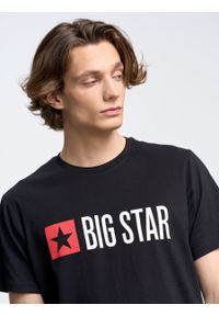 Big-Star - Koszulka męska z nadrukiem Quado 906. Okazja: na co dzień. Kolor: czarny. Materiał: jeans, dzianina. Długość rękawa: krótki rękaw. Długość: krótkie. Wzór: nadruk. Styl: casual, sportowy #3