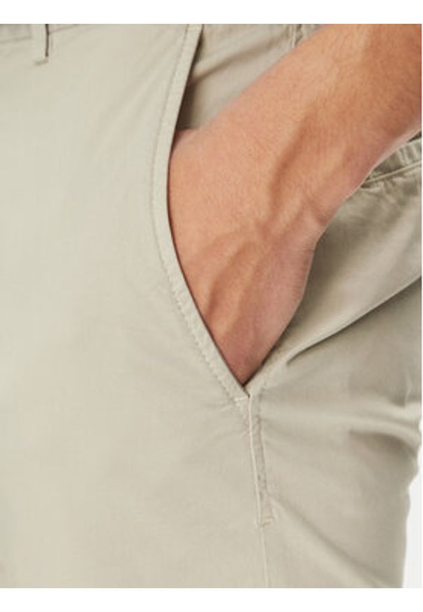 JOOP! Szorty materiałowe 17 JT-80Capri-D 30045912 Beżowy Slim Fit. Kolor: beżowy. Materiał: bawełna