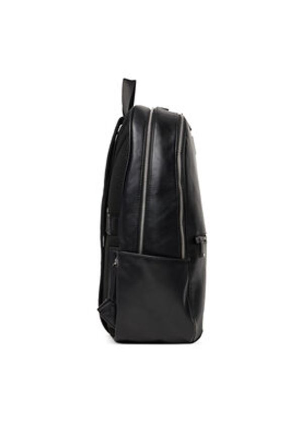 Guess Plecak HMTOCS P6111 Czarny. Kolor: czarny. Materiał: skóra