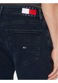 Tommy Jeans Jeansy Austin DM0DM21071 Granatowy Slim Fit. Kolor: niebieski