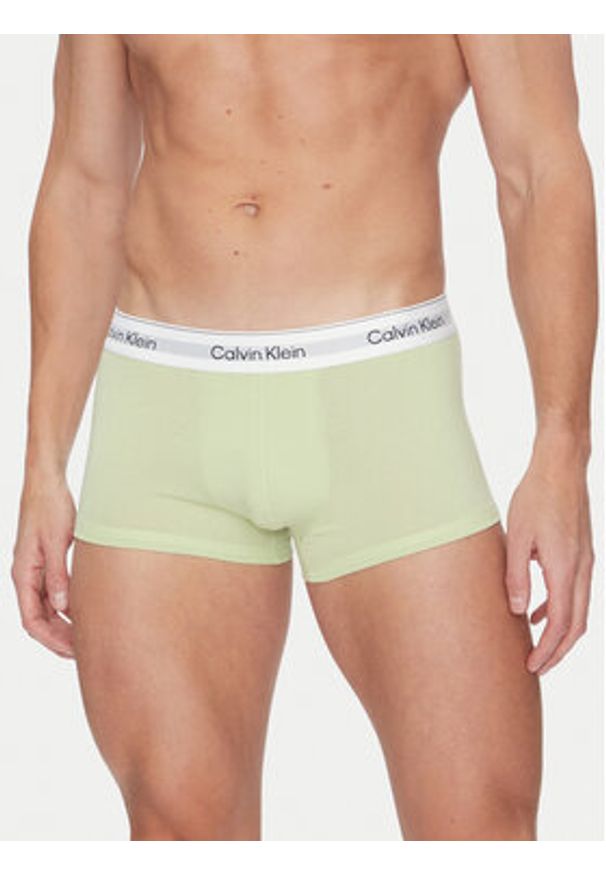 Calvin Klein Underwear Komplet 3 par bokserek LV00NB4389 Kolorowy. Materiał: bawełna. Wzór: kolorowy