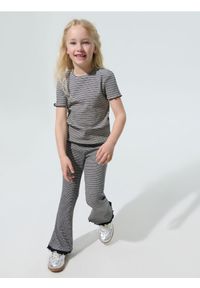 Sinsay - Bawełniane legginsy flare - czarny. Kolor: czarny. Materiał: bawełna #1