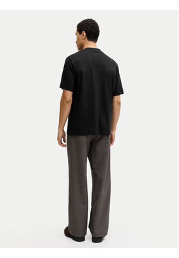 Jack & Jones T-Shirt Owen 12292397 Czarny Relaxed Fit. Kolor: czarny. Materiał: bawełna