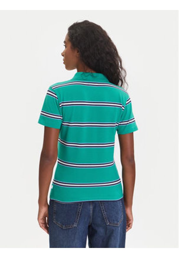 Guess Jeans Top 176097 Zielony Classic Fit. Kolor: zielony. Materiał: bawełna