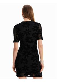 Desigual Sukienka codzienna Oxford 23SWVK19 Czarny Slim Fit. Okazja: na co dzień. Kolor: czarny. Materiał: syntetyk. Typ sukienki: proste. Styl: casual #3