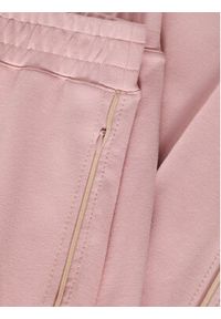 Tatuum Spodnie materiałowe Lamiko 1 T2404.145 Różowy Regular Fit. Kolor: różowy. Materiał: syntetyk #5