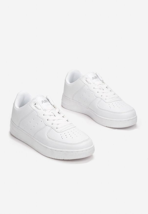 Born2be - Białe Sneakersy Adriney. Zapięcie: sznurówki. Kolor: biały. Materiał: prążkowany. Szerokość cholewki: normalna. Wzór: aplikacja. Sezon: lato