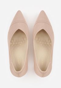 Born2be - Różowe Szpilki VICES z Dzianiny z Amortyzującą Wkładką i Miękkim Zapiętkiem Naviane. Okazja: na spotkanie biznesowe, na co dzień. Kolor: różowy. Materiał: dzianina. Sezon: lato. Obcas: na szpilce. Styl: biznesowy, casual #8